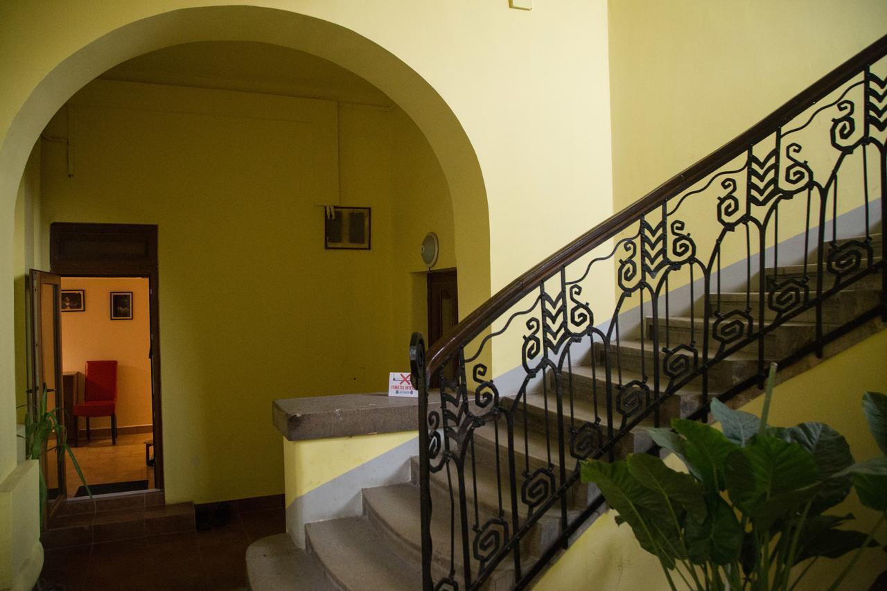 Downtown Studio Oradea Exterior foto